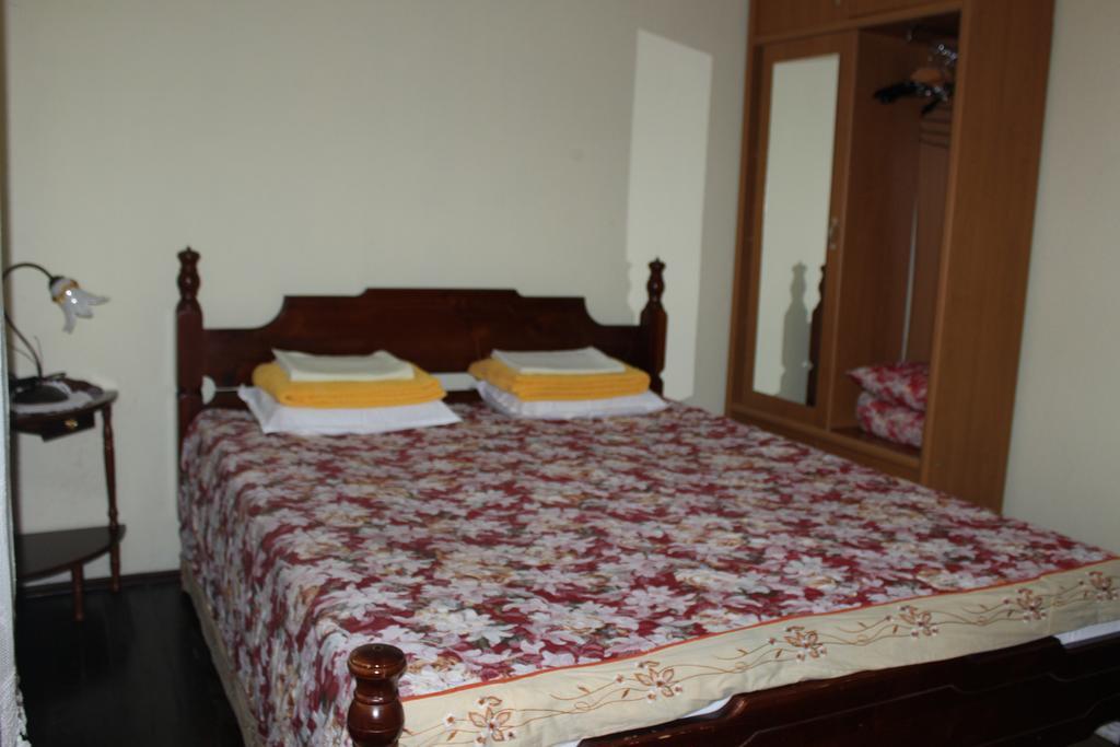 Apartments Mijuskovic Donji Morinj Kültér fotó